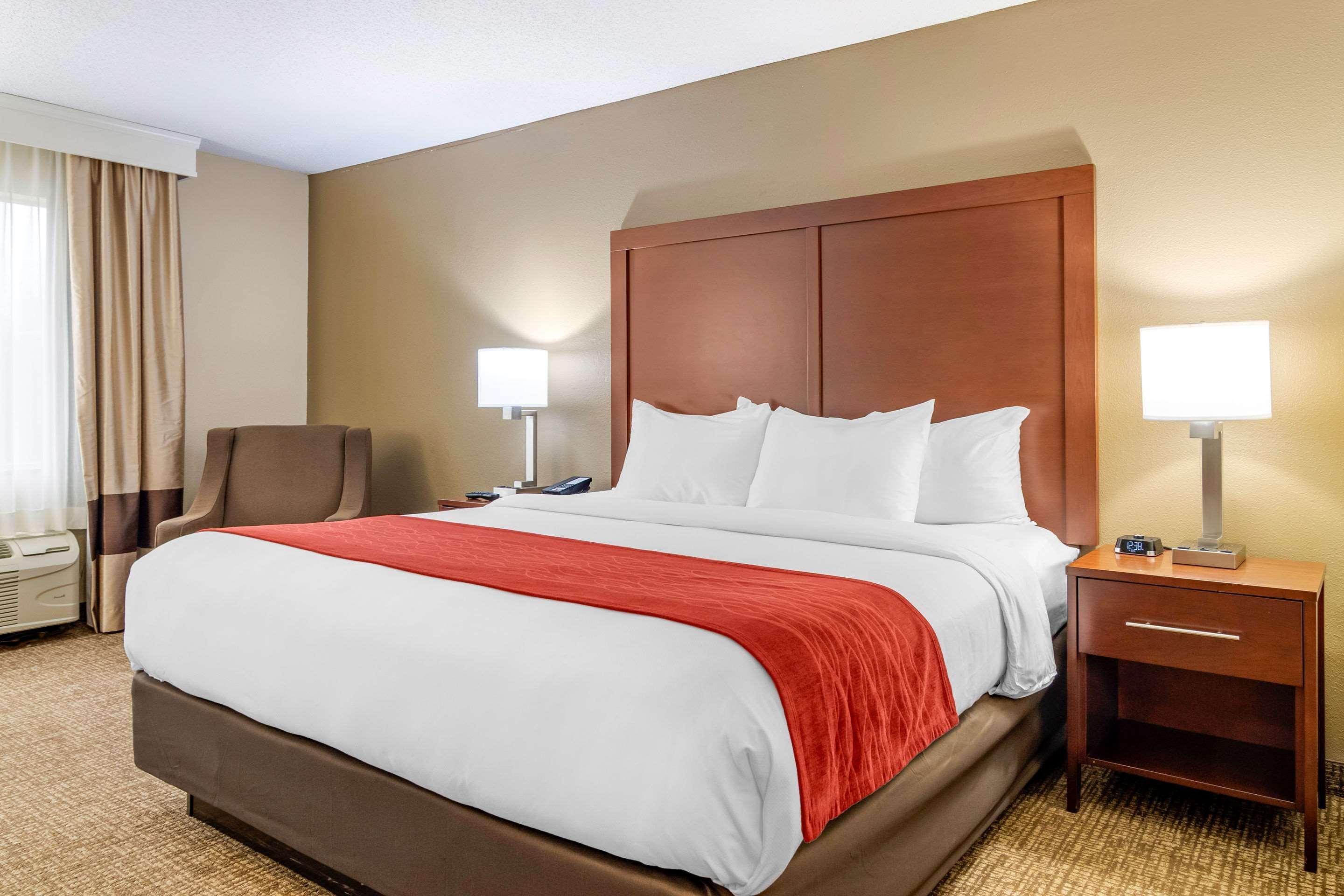 Comfort Inn & Suites Macon North I-75 Bagian luar foto