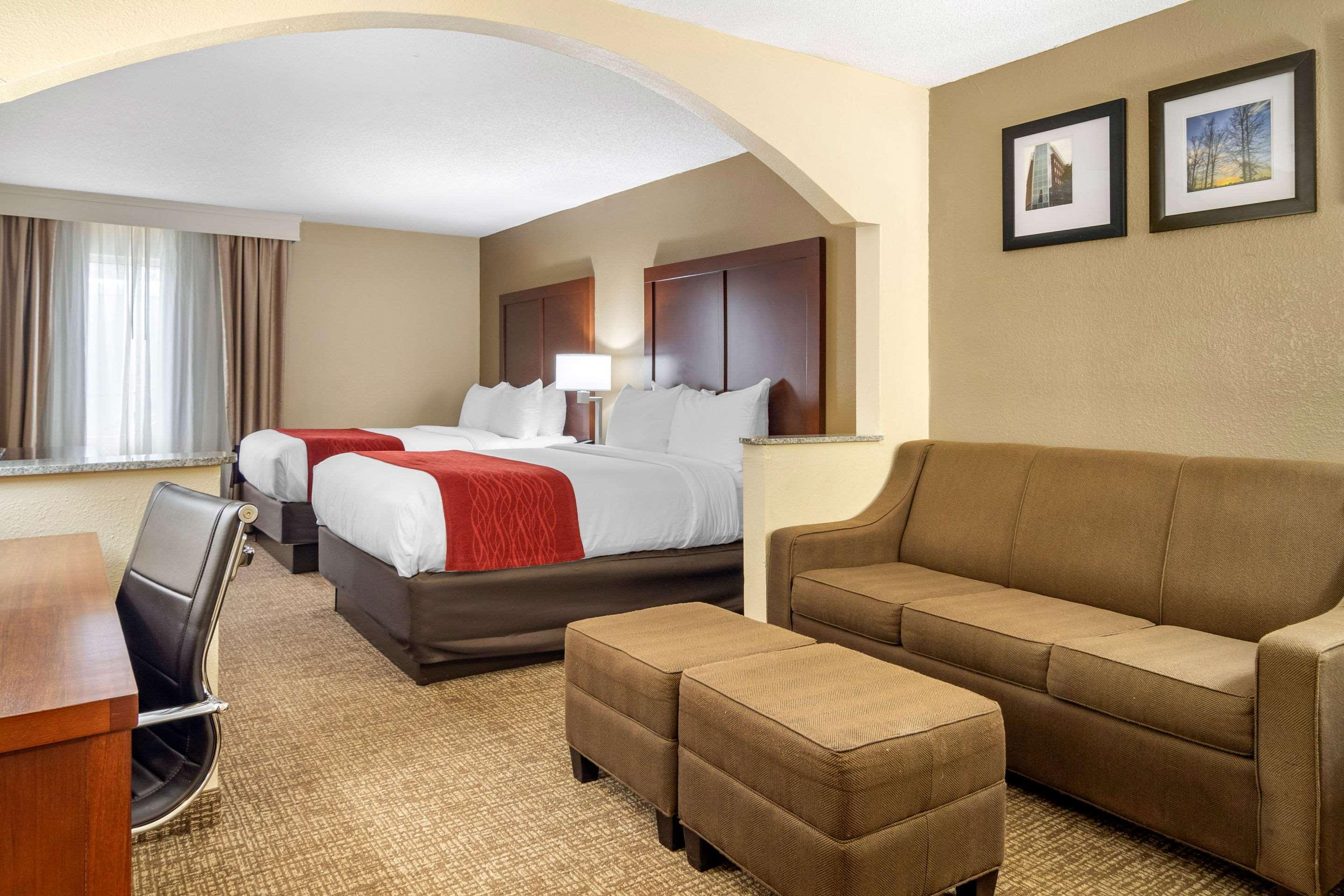 Comfort Inn & Suites Macon North I-75 Bagian luar foto