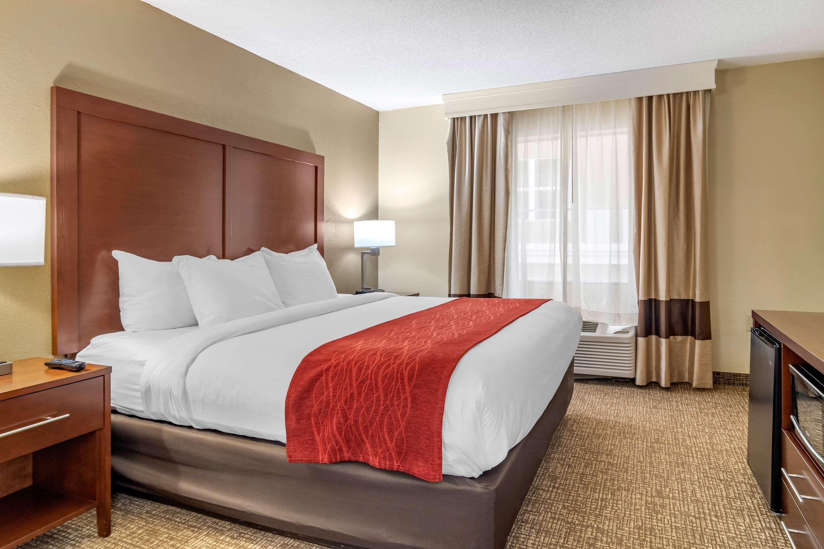 Comfort Inn & Suites Macon North I-75 Bagian luar foto