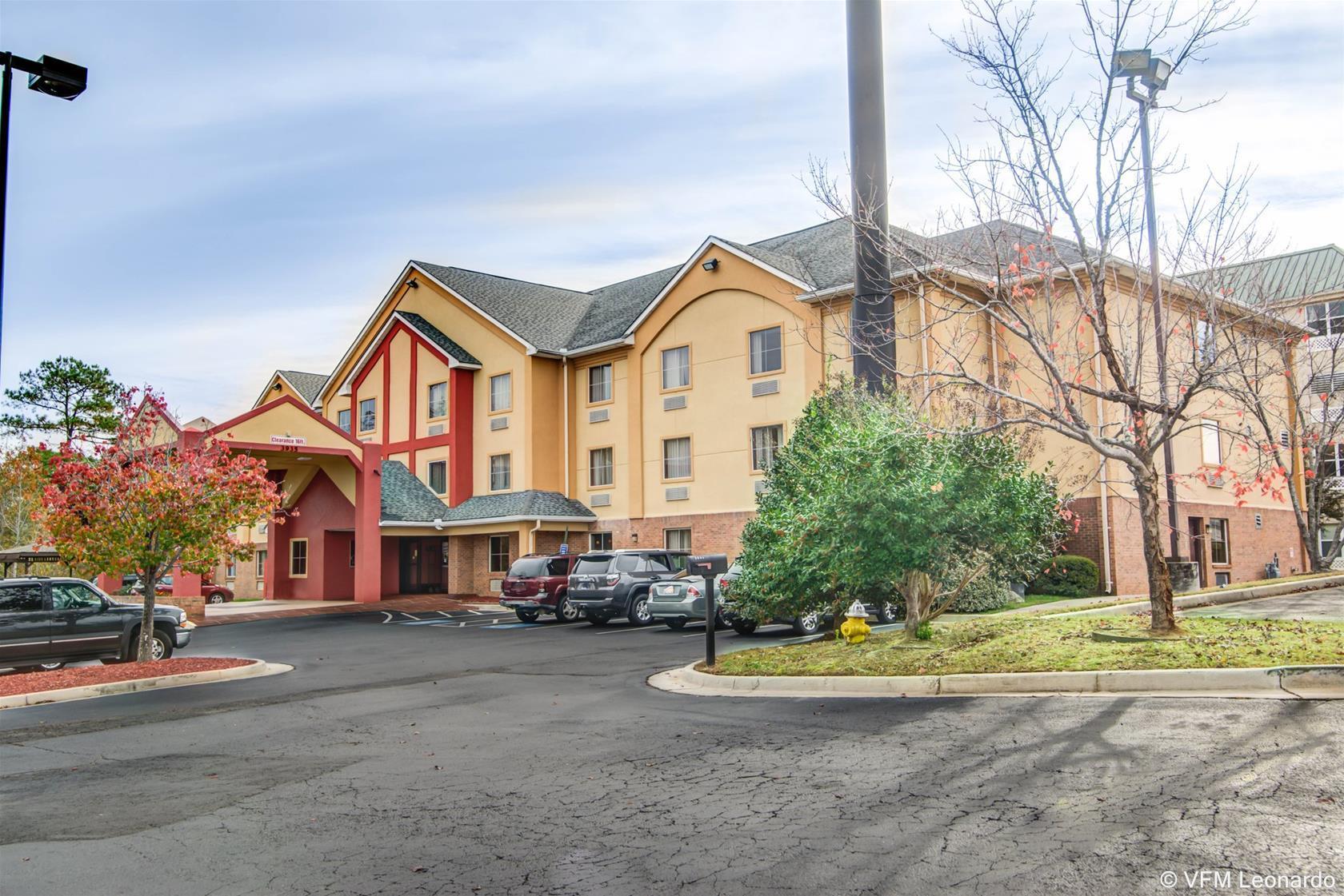 Comfort Inn & Suites Macon North I-75 Bagian luar foto
