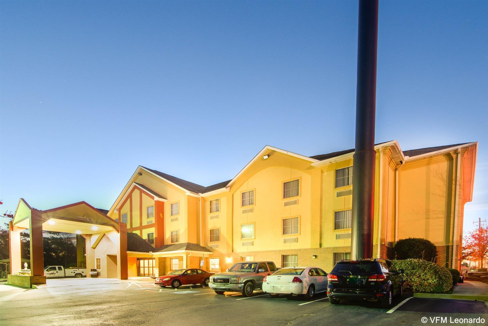 Comfort Inn & Suites Macon North I-75 Bagian luar foto